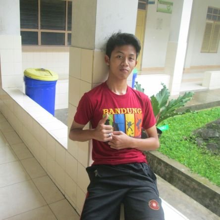 theo32_dorus's profile picture. 