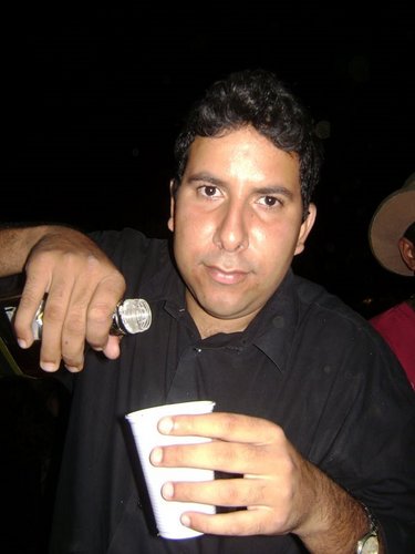 ibmata's profile picture. Não sei se dentro de você existe um pouco de mim, mas dentro de mim existe muito de você.