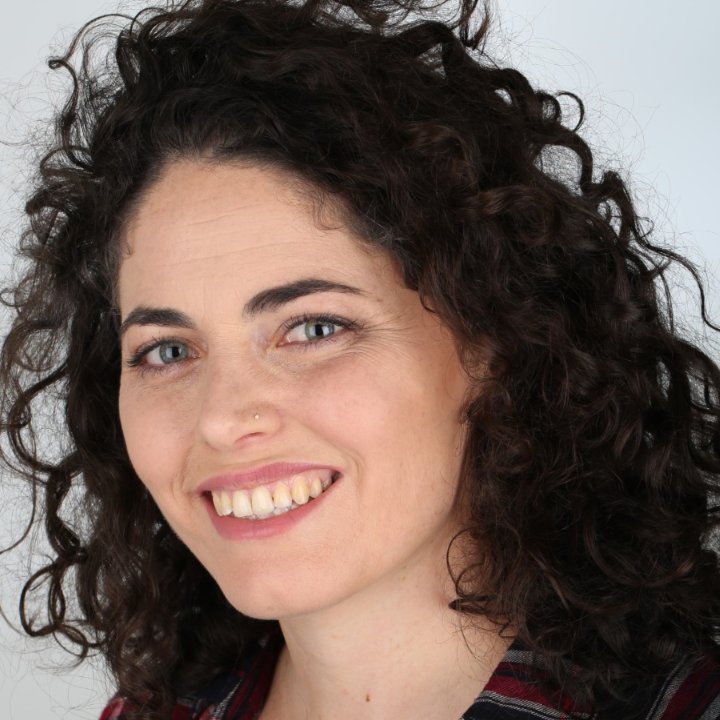 SaraHel12381820's profile picture. 