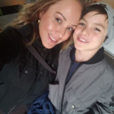 fullservicebaby's profile picture. 