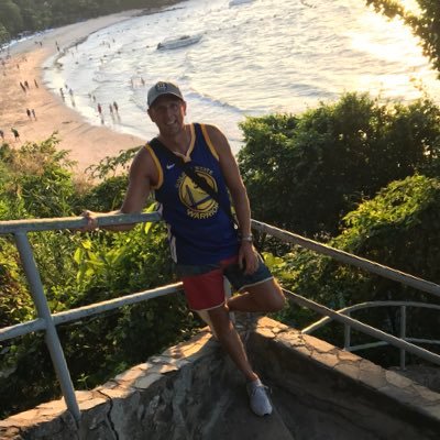Rpattz_Real's profile picture. United, techno/house, travel, golf.