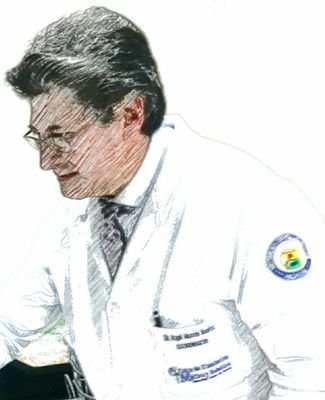 Cirujano General, Laparoscópico, Docente Universidad Central del Ecuador