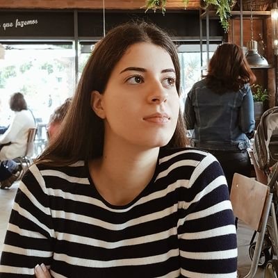 MarianaAfonso23's profile picture. yeye