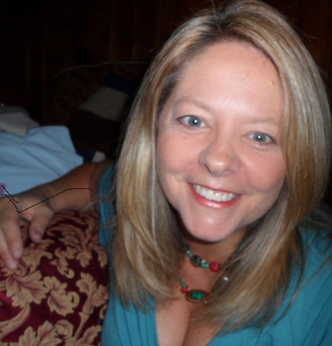 PamKiani's profile picture. Love sharing beautiful things!