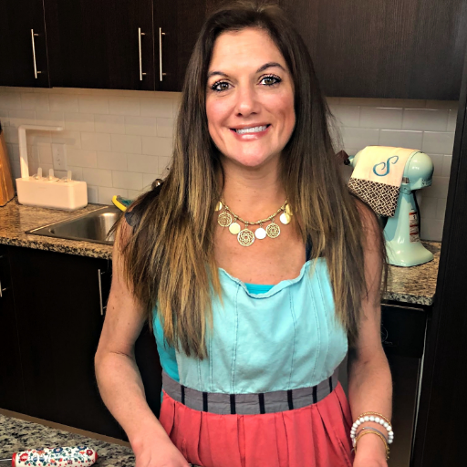 A Southern Belle Who's Thinking About What's For Dinner While Eating Lunch
https://t.co/Wjj3hgkzNi