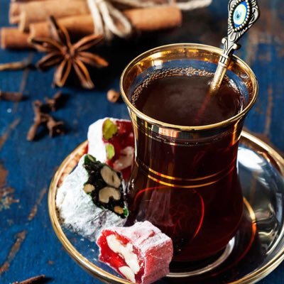 ali_tabib_zade's profile picture. شايد طبيب 👽