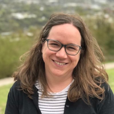 Associate Prof @UMSL, Evolution of cognition & decision making in flies and native bees. Urban gardener & biophile. She/Her.   https://t.co/y4MZZuV3d9