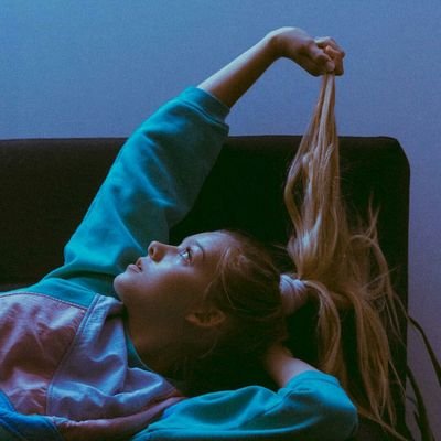 ↬ Nos quieren enterrαr, pero se les olvidα que somos semillαs.⚘ 『feminist ❁』 › ex - rαv › xx › mαgizoologist. | Argent fαmily » Ꭰiαnne