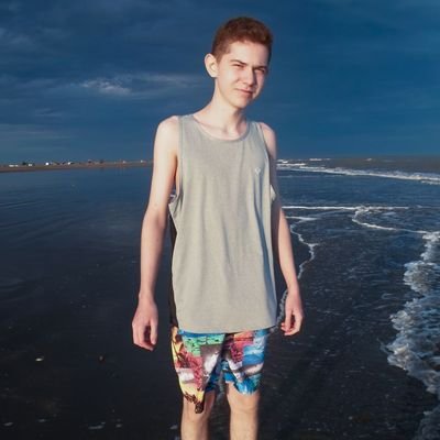 tomy_esl's profile picture. 
