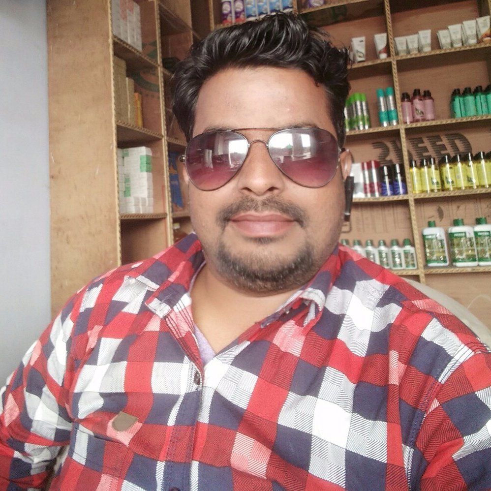 HemuChauhan14's profile picture. 