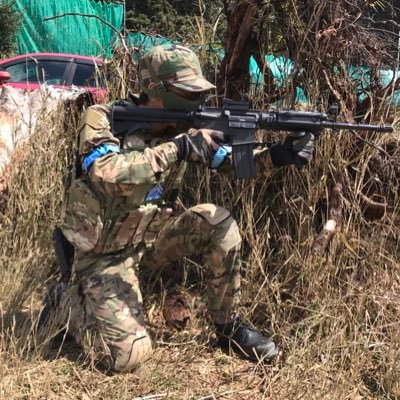 趣味アカ ワールドトリガー/サバイバルゲーム(休止中)/ 野球(西武)/サッカー/ゴジラ 興味を持っていただけたらフォローしてクレメンス… 29歳