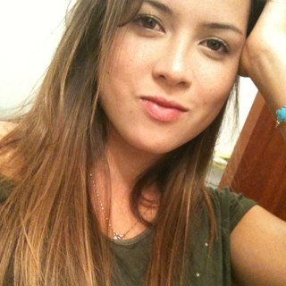 jullyhawaii's profile picture. 