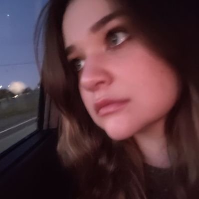 🍑 peach refugee || 22f || 5'2 || hw: 184 || cw: 146 || gw: 95