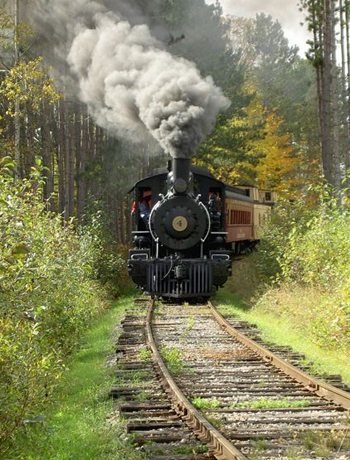 Passionate about any travel but specializing in trains anywhere in the world.