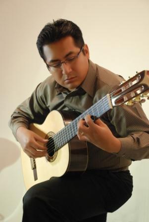Lic. en Música (Esp. Guitarra) - Master en Educacion y Master en Composición Musical. “Un pueblo que olvida su historia está condenado a repetirla