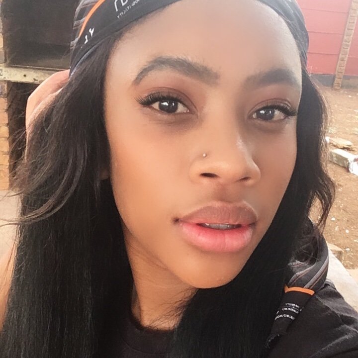 Phumi_The_Pixen's profile picture. studying
Working
Drinks Heineken
