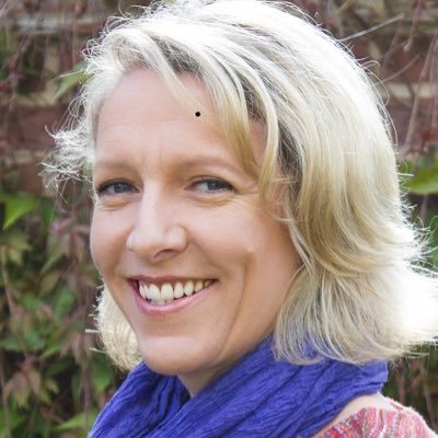 Mum, Swimmer, Osteopath, South London dweller, Course Leader and Quality Professional in HE, Science Teacher, sun worshipper.