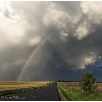 Tour Leader for the best value-for-money storm chasing tour on the Plains - organised on a non-profit basis - photoblog at https://t.co/bR3WrCMGvO