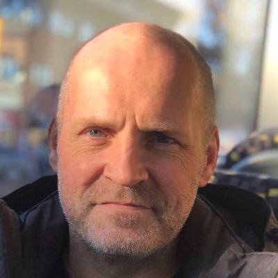 aunebakk's profile picture. programmer, TreeHugger, & softwareArchitect