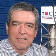Adolfo Fernández Zepeda desde 1974, es La Voz Universal en el cuadrante de FM, Universal 88.1 , en la CDMX, más de 50 años siendo parte de tu vida en la radio.