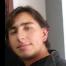 XshaviA's profile picture. 