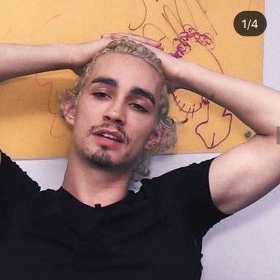 adamrpgrg's profile picture. viens bébé on va tester mes nouvelles mst!! evA