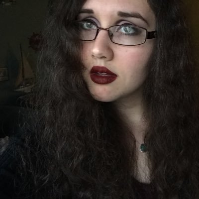 leahdickerman's profile picture. who even knows anymore  ♎️🌞♉️🌛