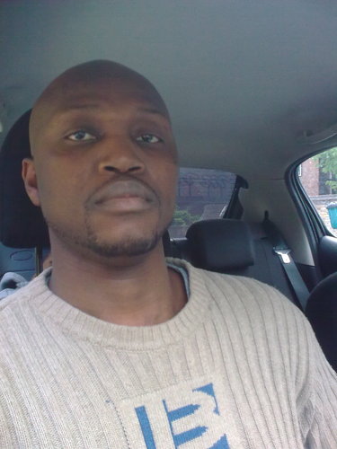 IDhamko's profile picture. 