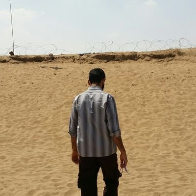 اگر از جانب معشوق نباشد کششی؛
کوشش عاشق بیچاره به جایی نرسد...