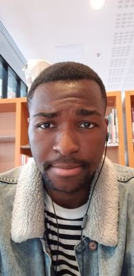 French native speaker 🇫🇷. Language Coach 💪. French Language Podcaster 🎙I can help you improve your french skills. Contact me 📲