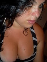 Aquela que nao te inveja!! MaS a que te Supera! Smplismente Linda!  se nao acha problema tu! Beijokas