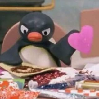 lolaspoop's profile picture. 