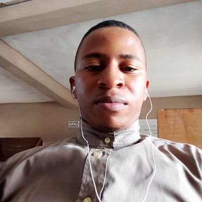 GodswillAchu's profile picture. Traveling