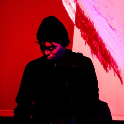 Audio Visual Artist. ニューヨークで2013-2019年に活動後に日本に拠点を移しました。オーディオビジュアルイベント @publicvisuals を主催。〔https://t.co/fJZ4baSmA3 〕