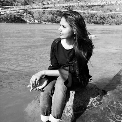 आप एक ही बार जीते हैं , पर अगर  सही से जिये तो , एक ही बार काफ़ी  हैं।😇😇😇