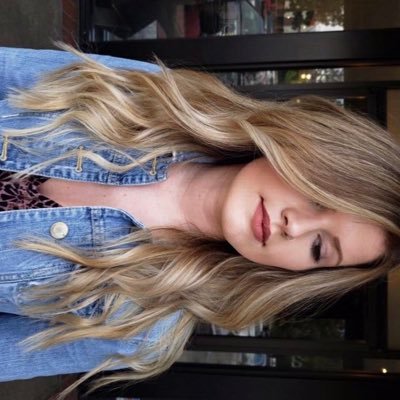 d_frittts's profile picture. closeted vegetarian, I’m 5’7” in my heart