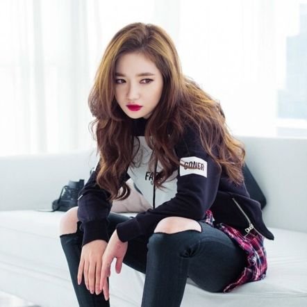 karmelowe_love's profile picture. i wish i was a cat.
No school, no works.
Just meow meow.