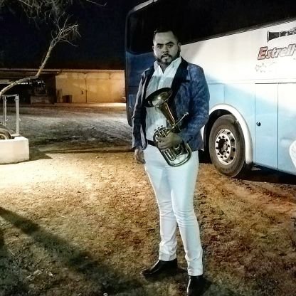 juancarlosBLE's profile picture. Músico, intento de psicólogo, todologo.
Un tiempo fui Playa Grande
y por otra temporada Estrella de Sinaloa de German Lizarraga 🎺🎺✌