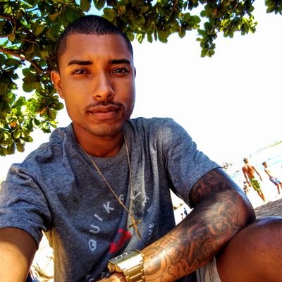 Sei que nao sou um bom filho mais creio que jesus e um bom pai👆✌