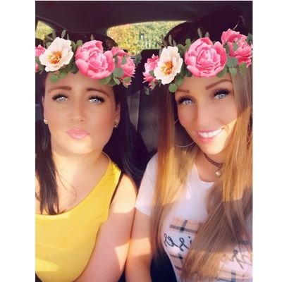 Brummy Girl🏡 LFC⚽ Shut Up💁🏼♀️ One Love💙 Love Yourself❤️
Instagram - @jodiedlrobbins 📸