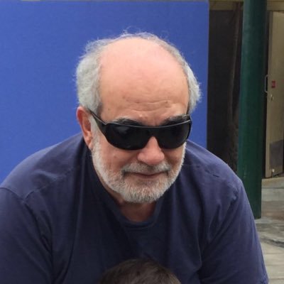 Católico, anti caviar, anticomunista y pro vida