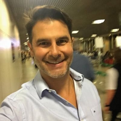 fenadhino's profile picture. 