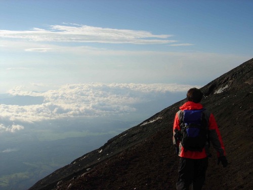 masaharutsubo's profile picture. 血液内科医
東日本大震災後、福島県の浜通りを中心に放射線と健康に関する仕事をしています。
