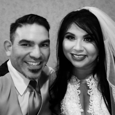 Married to my best friend Lucas! I am bold, creative and influential! Director of operations for Chilis 🌶️ NTX