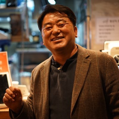 jirisannbk's profile picture. 