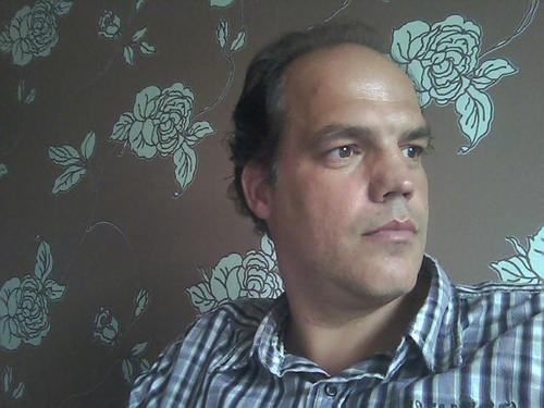 rvlummel's profile picture. Vader en opa, christen, eigenaar VanLan Media Productions.