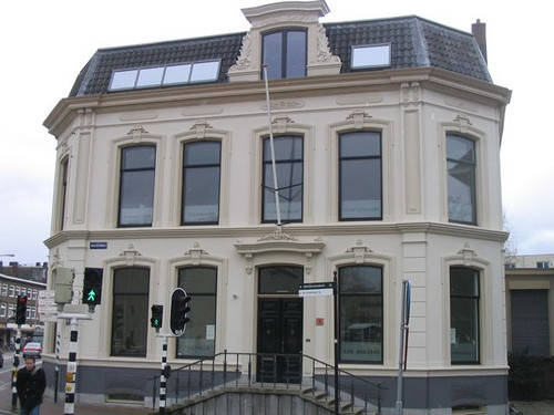 AusmaDeJong's profile picture. Ausma De Jong Advocaten beschikt over een ruime ervaring in het Strafrecht, Fiscaal Recht, Arbeidsrecht, Civielrecht en Huurrecht