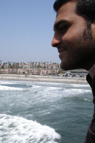 A nomadic camera that traverses the city of New Orleans to capture the essence of the city's soul.

http://t.co/XoSjI3jymu