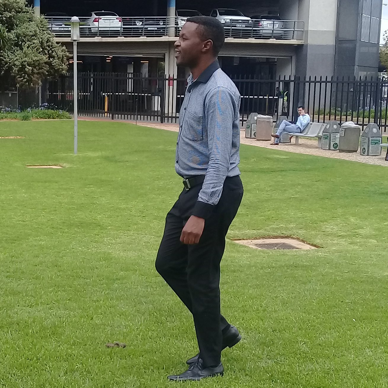 simanga_d's profile picture. Philosopher in making,