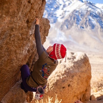 health services researcher. passionate about social determinants of health, health equity, rock climbing, intersectional feminism, and tennis. she/her